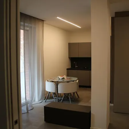 Al Grattacielotrenta * 베로나